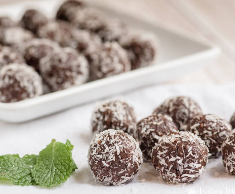 Paleo Cookies Choc Mint Balls