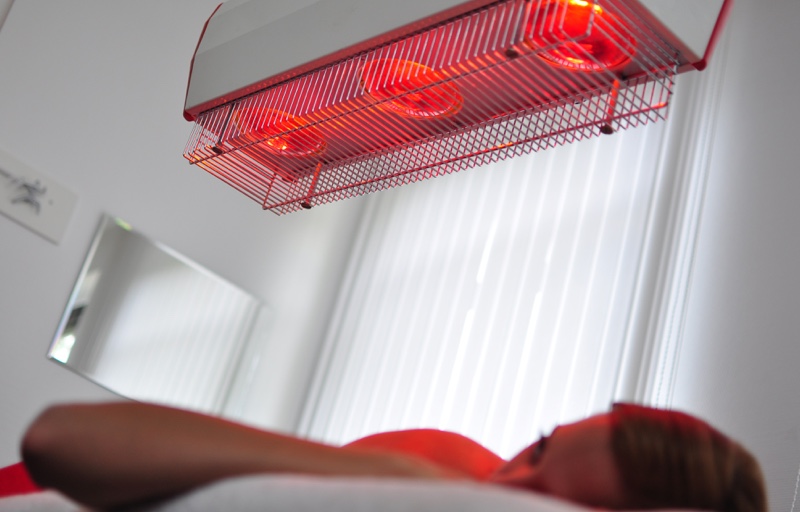The 411 On Red Light Therapy—Does It Work?