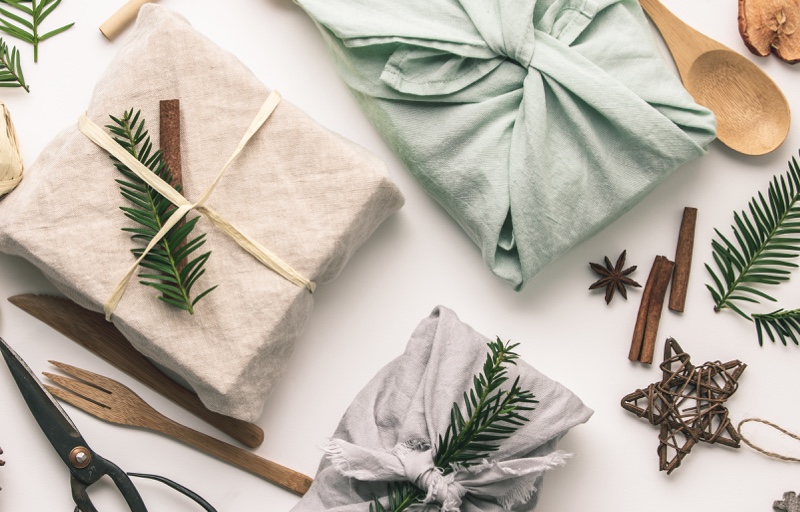 4 No-Waste Ways to Wrap a Gift