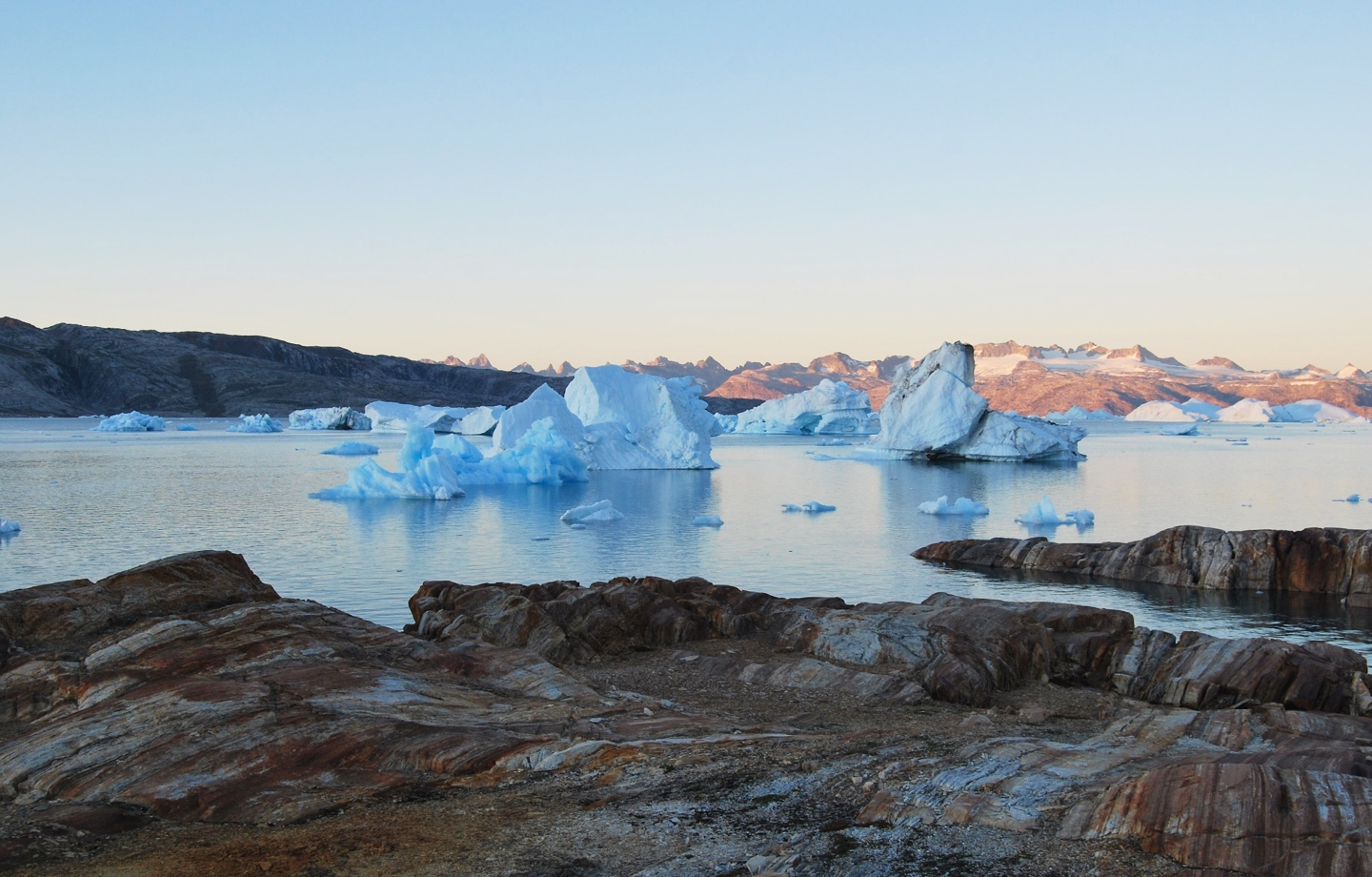arctic glaciers melting