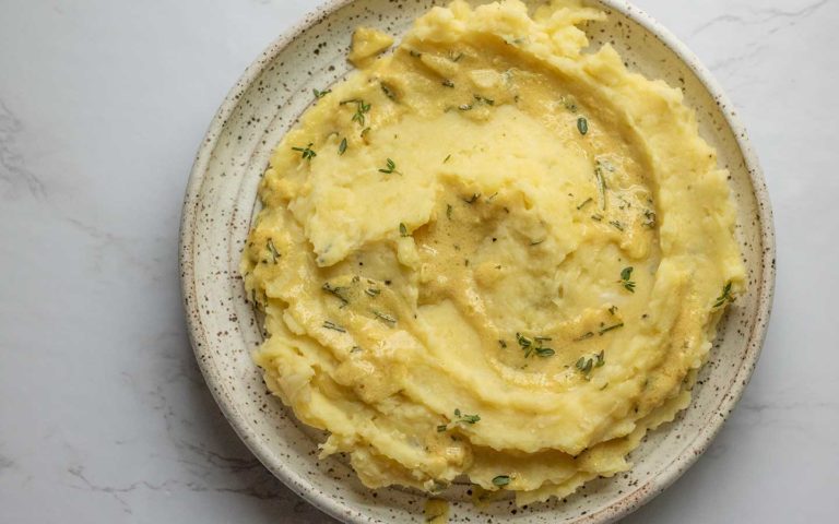 Garlic Rosemary Mashed Potatoes Recipe