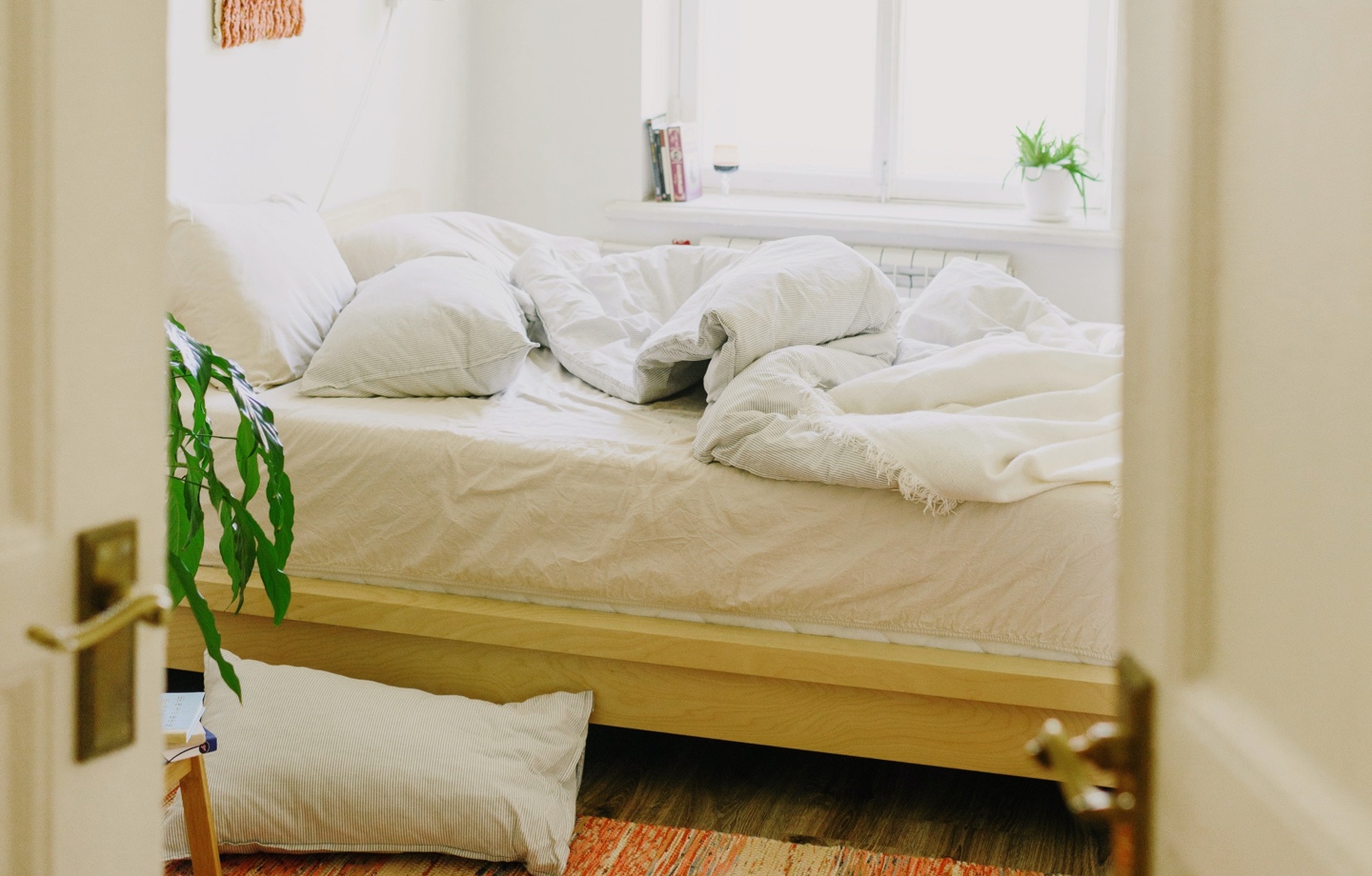 unmade bed