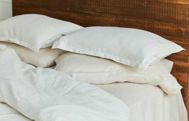 How to Create a Sleep Sanctuary: 6 Tips For a Good Night’s Sleep