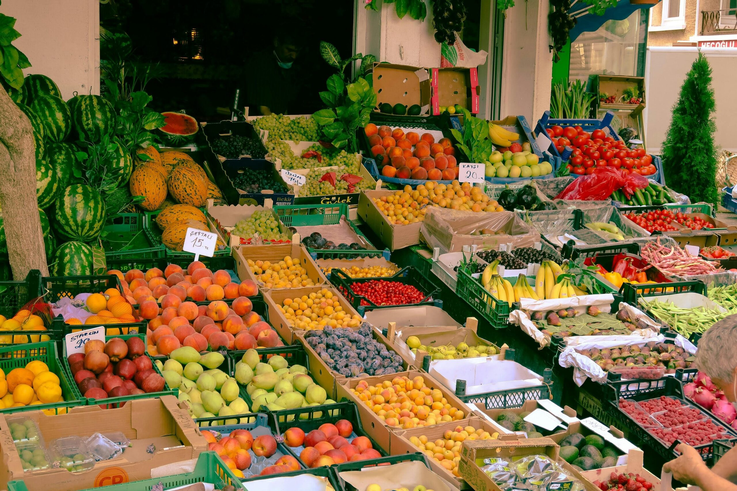 Fruit & Veggie Market