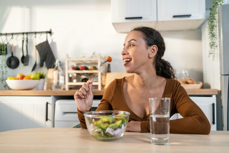 How to Beat Afternoon Fatigue with Food and Lifestyle Shifts